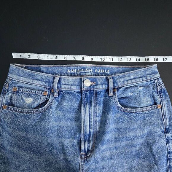 American Eagle Womens Baggy High Rise Jeans Size 12 Short Blue Distressed Grunge - Picture 5 of 8